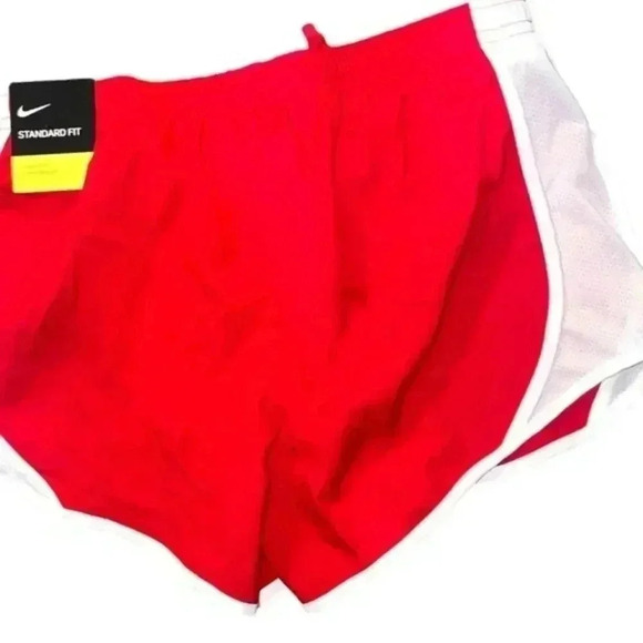 Brand New kids NIKE DRY FIT Shorts - Picture 3 of 3